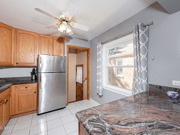 5th image of 5020 N Nordica Ave