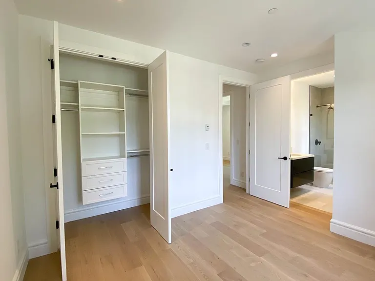 1368 W 43rd Ave #UPPER — Photo 20