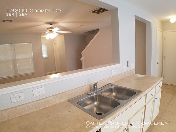 5th image of 13209 Coomes Dr