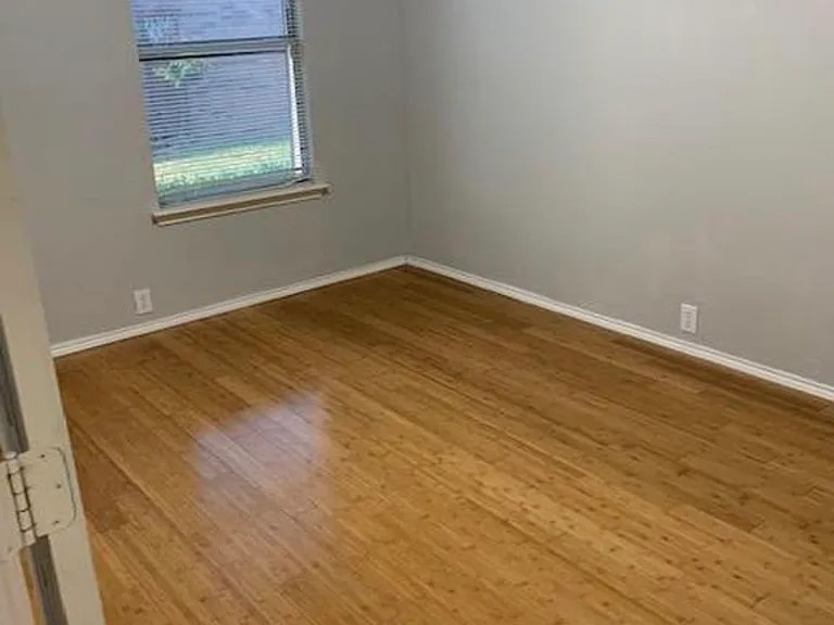 1748 Sunset Ridge Dr — Photo 7