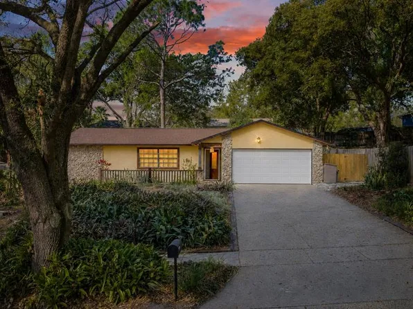 24 BAYRIDGE COURT, APOPKA, FL 32703