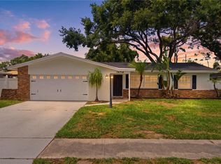 1656 Webb Dr, Clearwater, FL 33755