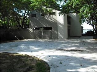 2917 Seargent St, Seabrook, TX 77586