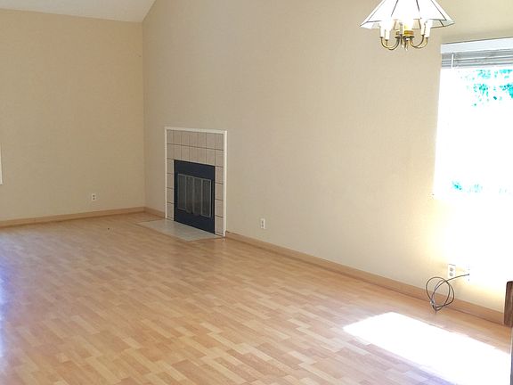 4th image of 1161 Fargate Cir