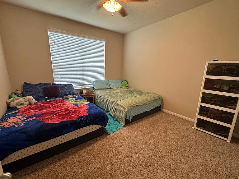 113 Queen Anne Dr — Photo 8