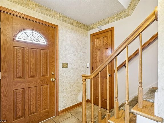 4th image of 1470 Turnberry Dr