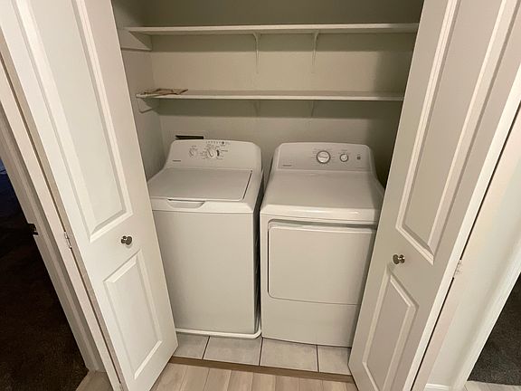 5th image of 1319 Lemna Ave APT 3