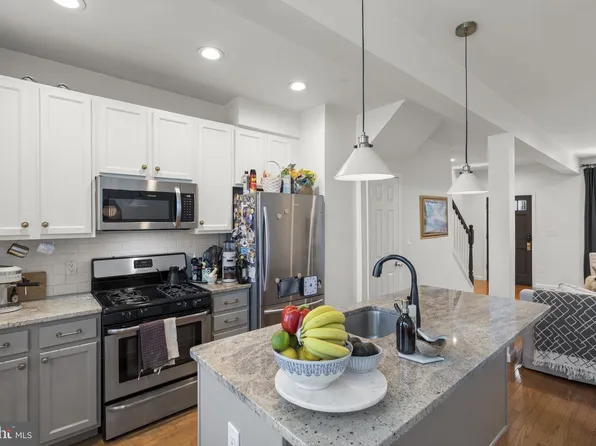 1712 M St NE, Washington, DC 20002