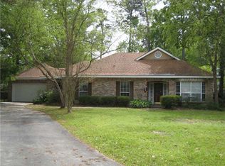 4 Colony Trail Dr, Mandeville, LA 70448