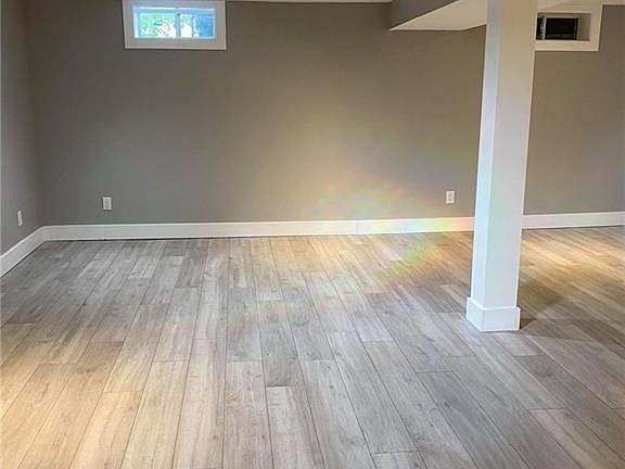 4th image of 17 Mellenby St