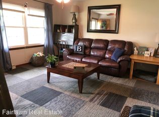 502 Airport Rd, Urbana, IL 61802
