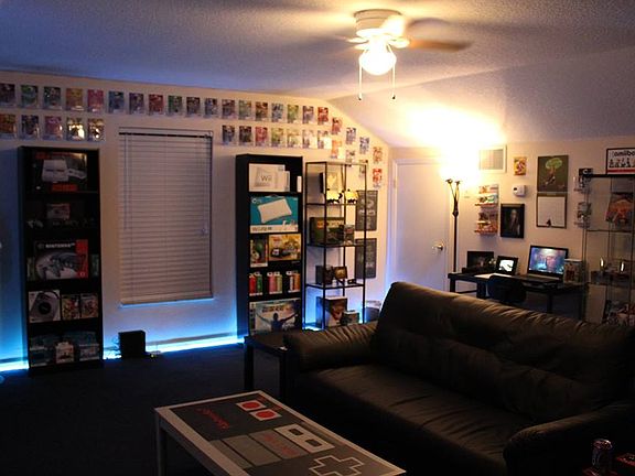 4th image of 2221 Greenhills Dr
