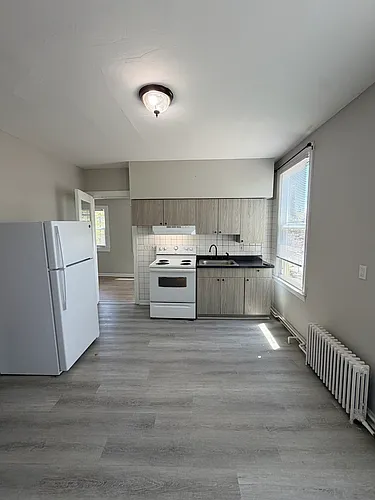 172 Fountain St Photo 1