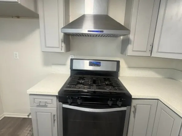 JHG Properties, 12713 Fonthill Ave #574c55e58, Hawthorne, CA 90250
