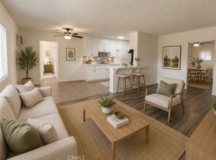 686 E Cottonwood Rd #A, Palm Springs, CA 92262