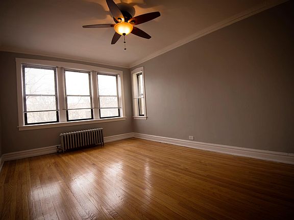 2nd image of 2906 N Seminary Ave #3