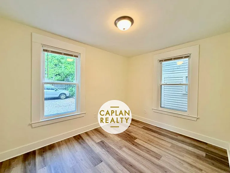 339 Ellsworth Ave #1 — Photo 6