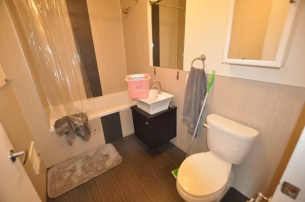 Rented by Streetwise NYC LLC | media 12