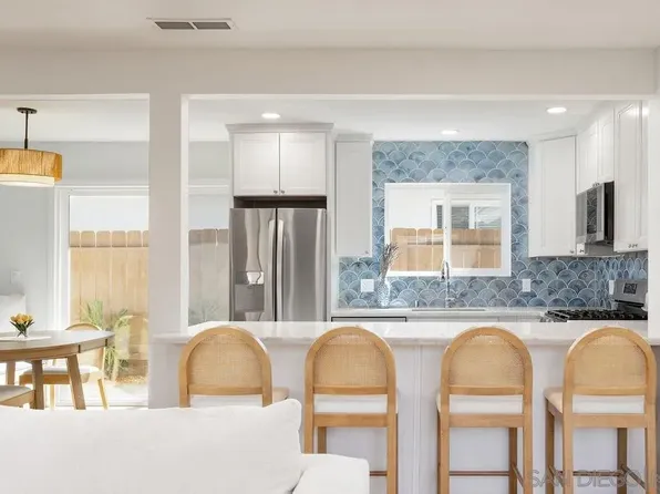 1609 Grandview St, Oceanside, CA 92054