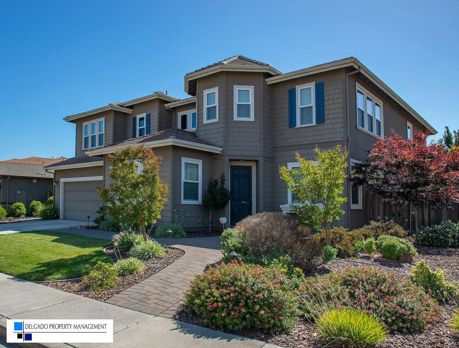 613 McAllister Dr photo 1