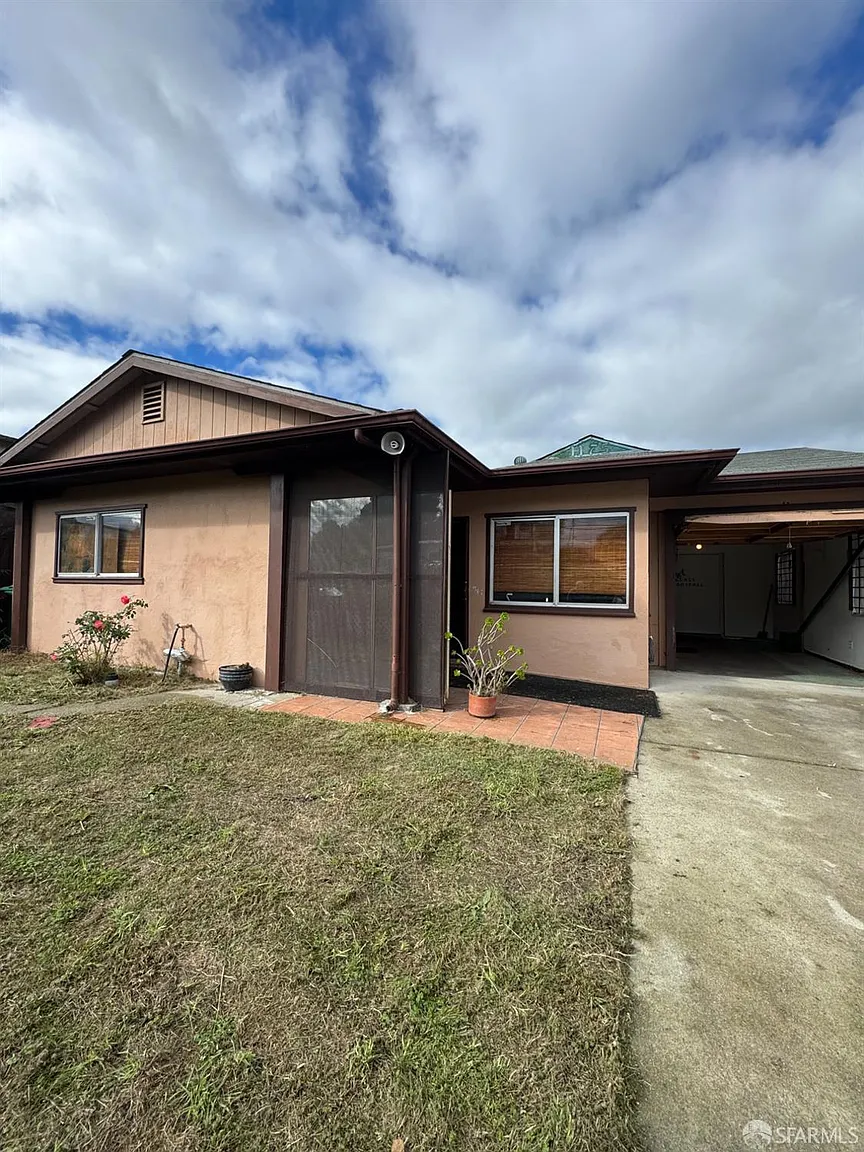 1175 Rachel Rd photo 1