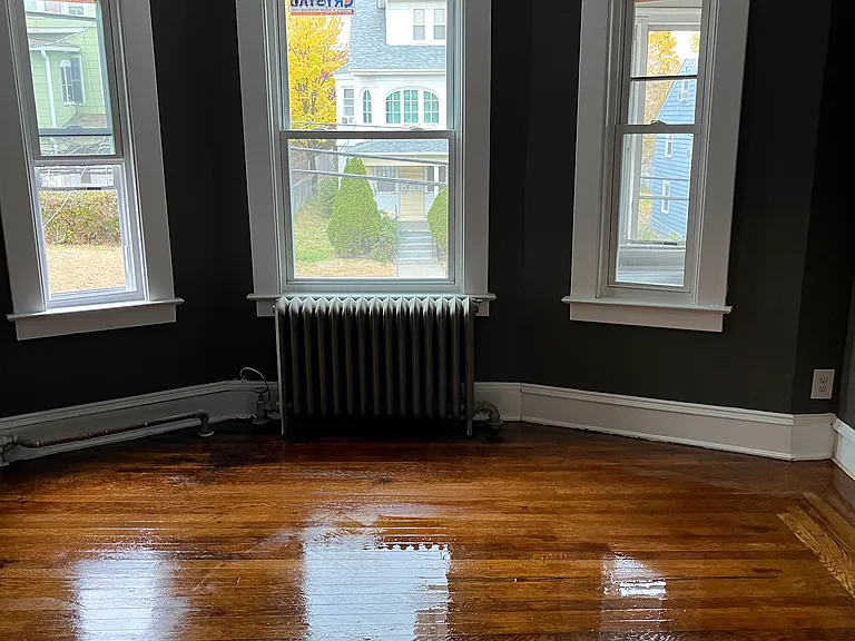 133-135 Barker St #2 — Photo 2