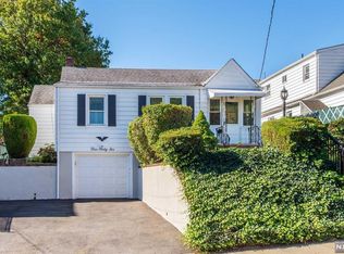 546 Moonachie Ave, Wood Ridge, NJ 07075