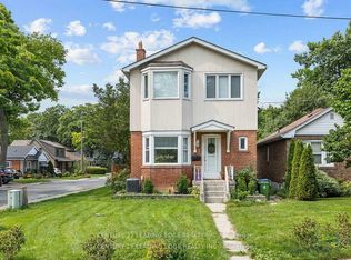 2 East Rd, Toronto, ON M1N 2A1
