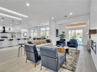 10040 Woodhouse Dr, Las Vegas, NV 89134
