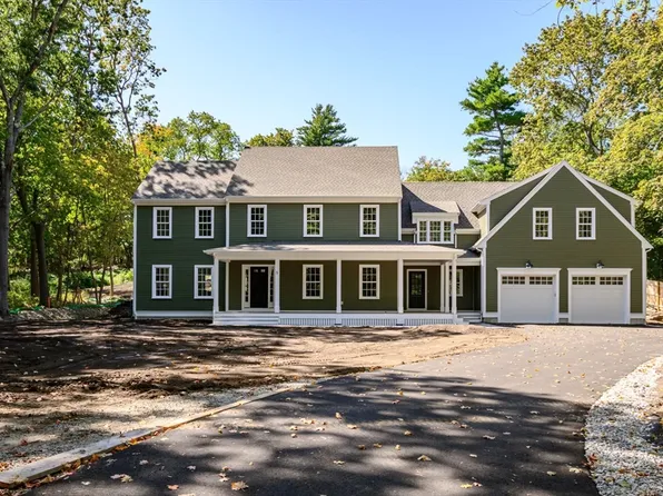 5 Woodbine Ln, Hingham, MA 02043