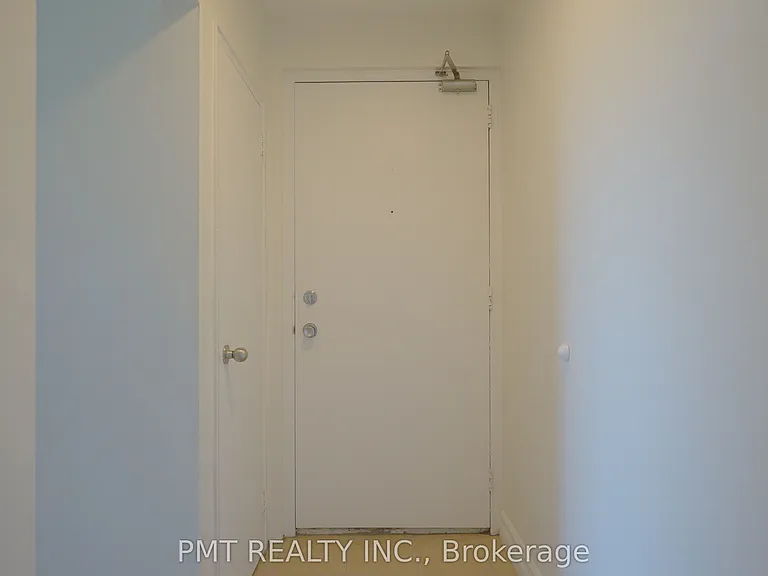 137 Brookhaven Dr #7 — Photo 20