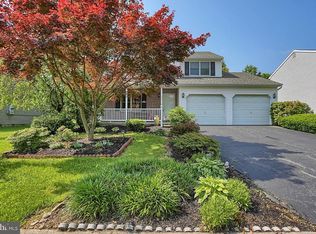 207 Sunrise Rd, Reading, PA 19606