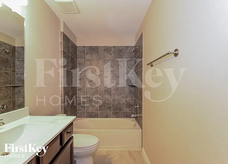 4818 La Piedra Ln — Photo 14