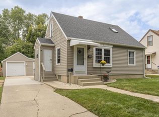 4161 S 5th Pl, Milwaukee, WI 53207