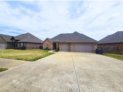 3803 Kite Dr Photo 1