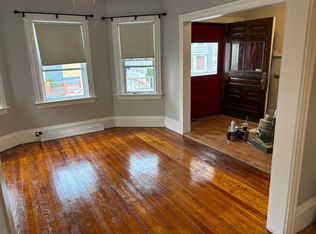 394 Plainfield St #394, Providence, RI 02909