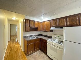 75-05 Ditmars Blvd #1R, East Elmhurst, NY 11370