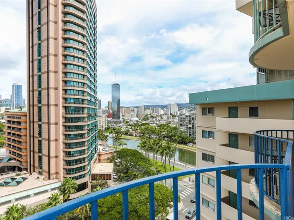 1909 Ala Wai Blvd APT 1206, Honolulu, HI 96815