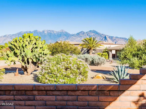 4727 S Longmore Dr, Green Valley, AZ 85622