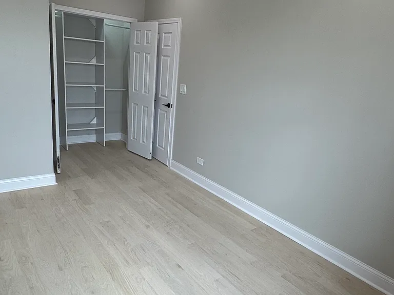 3224 W Hirsch St #3 — Photo 3