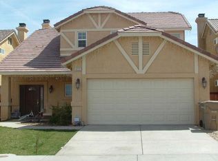 9235 Canyon View Ave, Hesperia, CA 92344