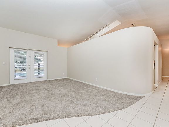 3rd image of 19515 Lake Osceola Ln
