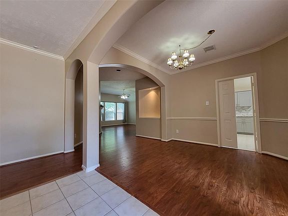 5th image of 3218 Markstone Ct