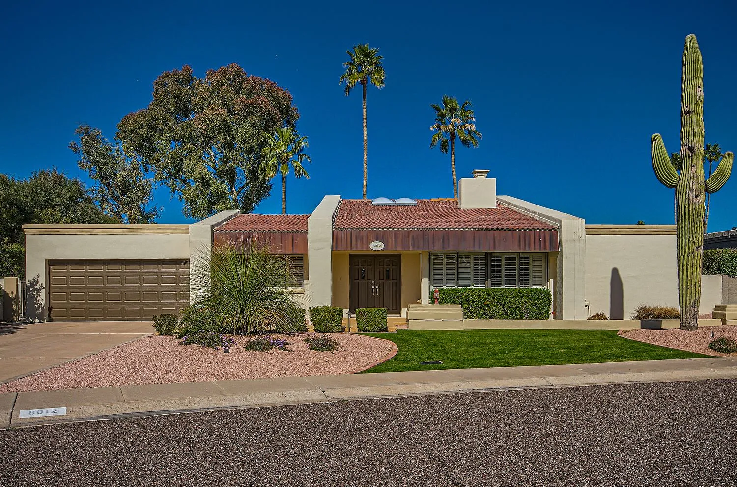 4 bed, 2430 sqft, $4,750 — Photo 1