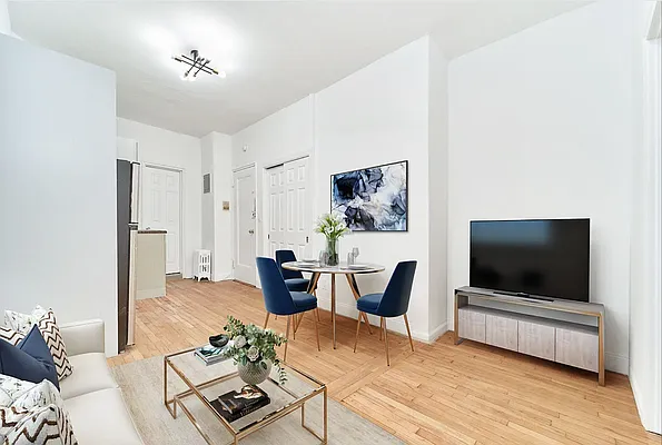 Rented by Living New York | media 3