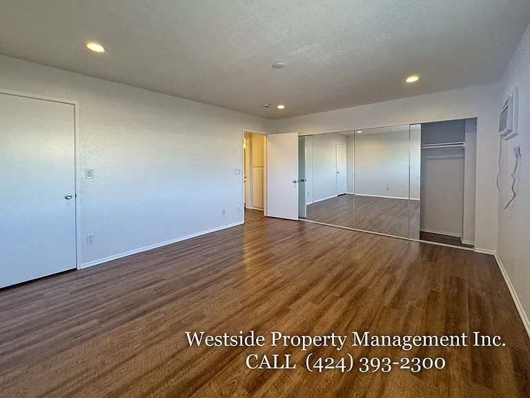 4071 Mclaughlin Ave — Photo 25