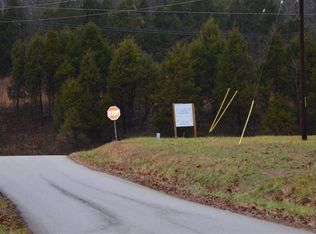 1 Richmond Rd, Irvine, KY 40336