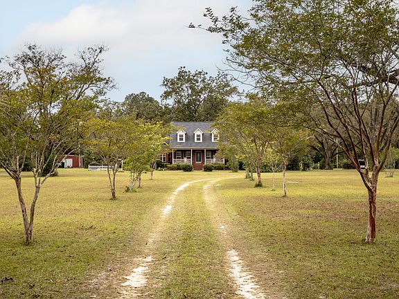 2nd image of 5283 Old River Rd N