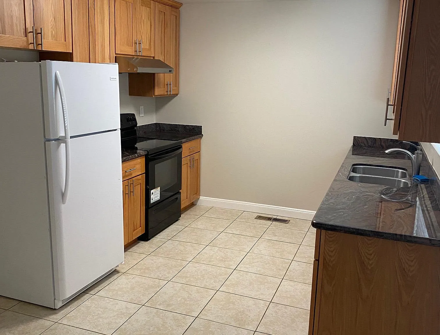 26596 Chisholm Ct — Photo 2