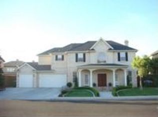 2825 Castleview Dr, Turlock, CA 95382